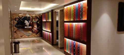 Hotel Morpho Kakarmatta Varanasi