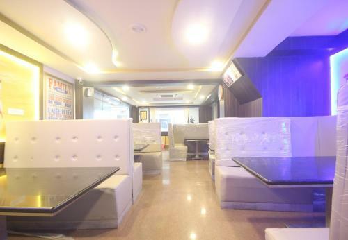 Hotel Prakash