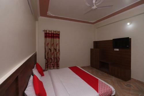 Hotel Oyo 40842 The Royal Resort