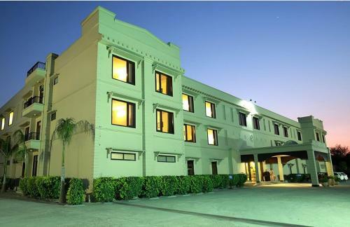 Uday Residency Boutique Hotel & Resort