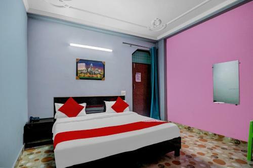 Oyo 76152 Prem Hotel