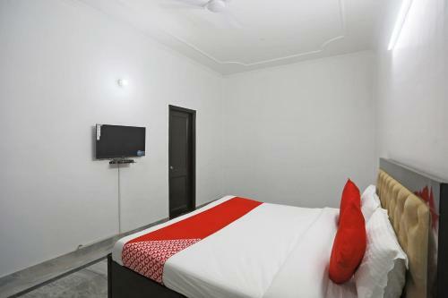 Hotel Oyo 48900 Grand & Epic Inn