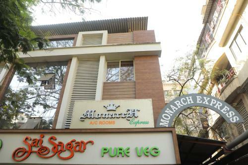 Hotel Monarch Express Panvel