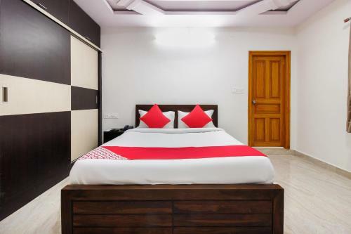 Hotel Oyo 42887 Tenneti Towers