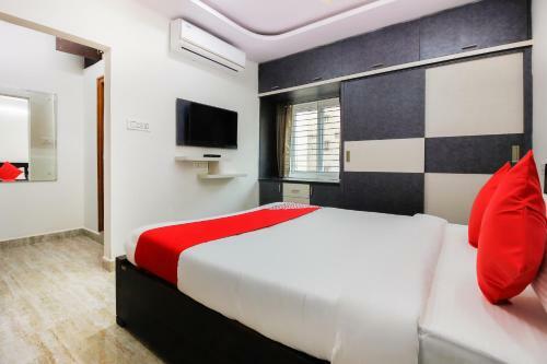 Hotel Oyo 42887 Tenneti Towers