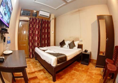 Hotel Om Shree Cottage