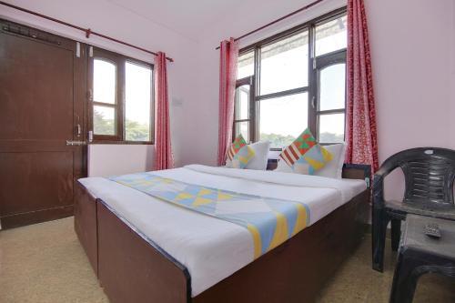 Hostal Oyo 78533 Sun Shine Homestay - 2