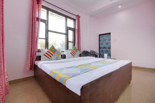 Hostal Oyo 78533 Sun Shine Homestay - 2