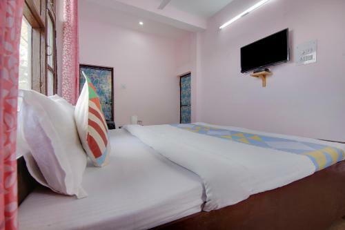 Hostal Oyo 78533 Sun Shine Homestay - 2