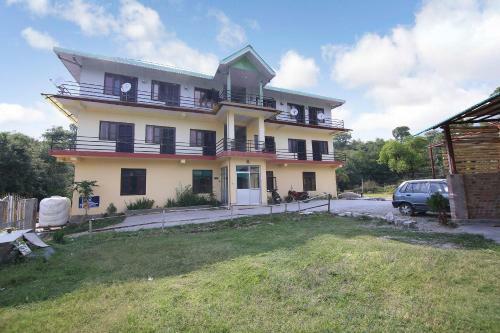 Hostal Oyo 78533 Sun Shine Homestay - 2