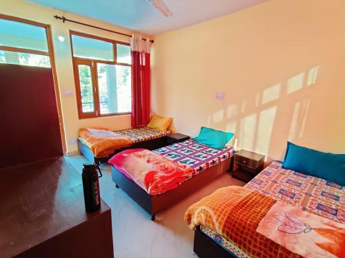 Albergue Hipostel Naddi (Mcleodganj)
