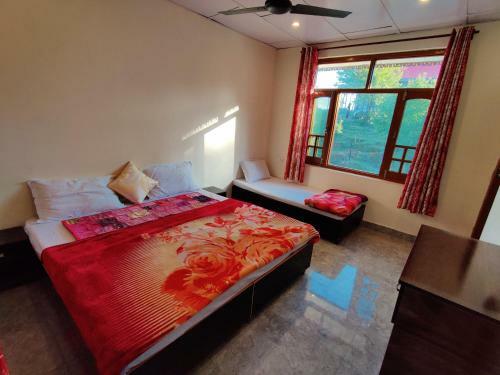 Albergue Hipostel Naddi (Mcleodganj)