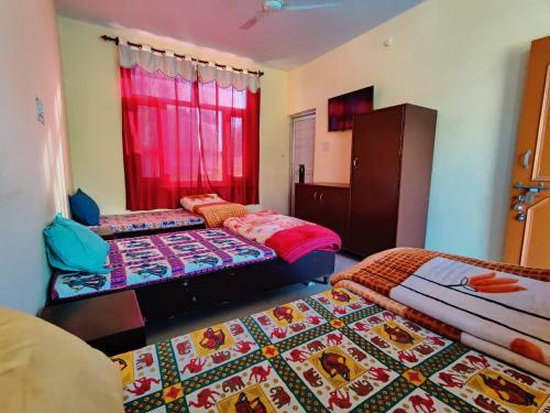 Albergue Hipostel Naddi (Mcleodganj)