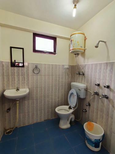 Albergue Hipostel Naddi (Mcleodganj)