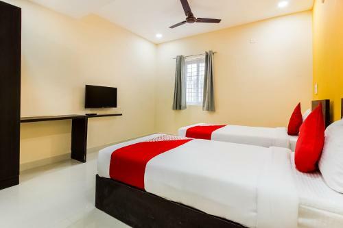 Hotel Oyo 40125 Sri Rama Empire