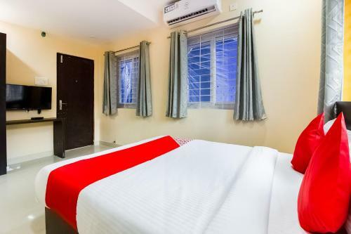 Hotel Oyo 40125 Sri Rama Empire