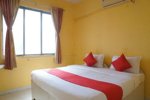 Oyo 29945 Sneha Lodge & Hotel