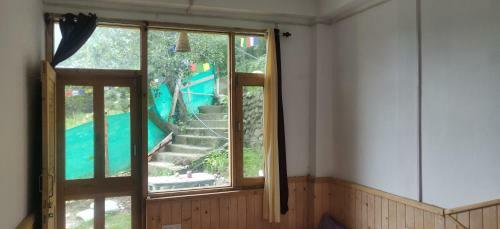 Peppy Nomads Homestay