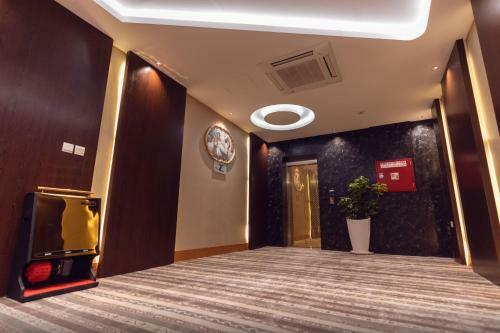 Coral Palace Hotel