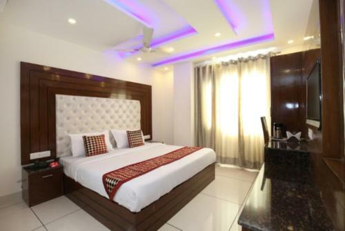 Hotel Silver Palm