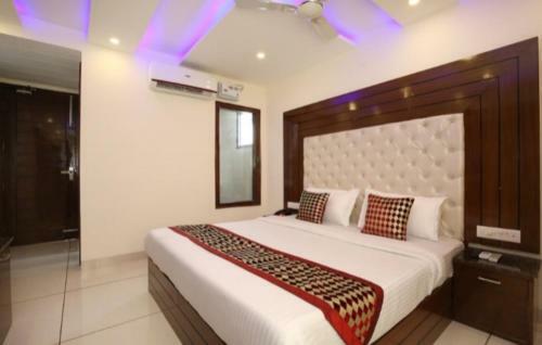 Hotel Silver Palm