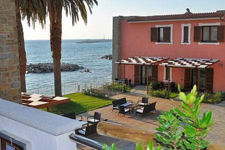 Acciaroli Villa Sleeps 3 Air Con