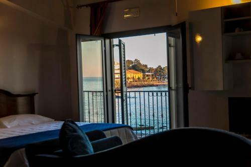 Hotel Capomulini 3 Stelle