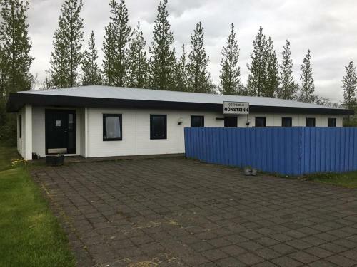 Hostal N�nsteinn Guesthouse