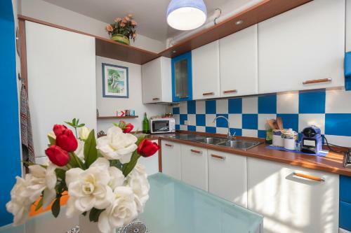 Apartamento Lori' S Inn Mare Appartamento In Villa