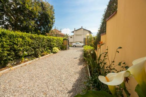 Apartamento Lori' S Inn Mare Appartamento In Villa