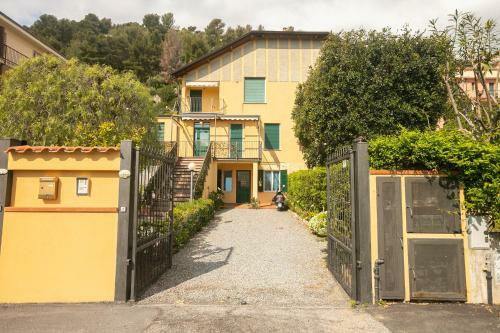 Apartamento Lori' S Inn Mare Appartamento In Villa