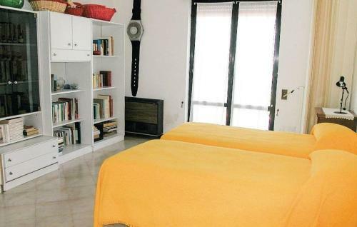 Marrota Villa Sleeps 6 With Pool Air Con And Wifi