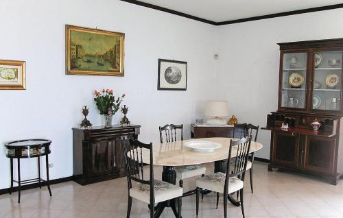Marrota Villa Sleeps 6 With Pool Air Con And Wifi