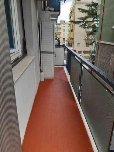 Apartamento Elegante Bilocale Vicino Alla Spiaggia