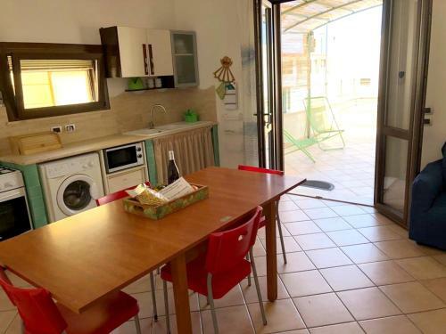 Apartment With 3 Bedrooms In Alcamo With Wifi