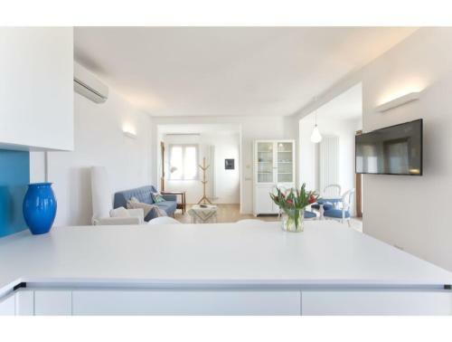 Alghero, Pleiadi Apartment For 5 People With Sea View