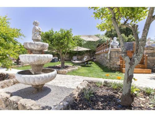 Villa Alghero, Casal Patern For 14 People With Swimming Pool