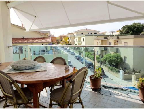 Oltremare Apartment With Large Veranda For 6 People