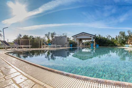 Alliste Villa Sleeps 10 With Pool And Air Con