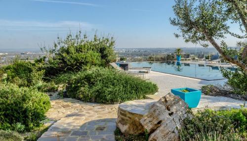 Alliste Villa Sleeps 10 With Pool And Air Con