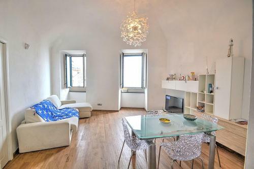 Amalfi Apartment Sleeps 4 Air Con Wifi