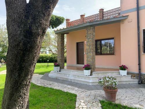 Hostal Villa Ninfa Alburnea