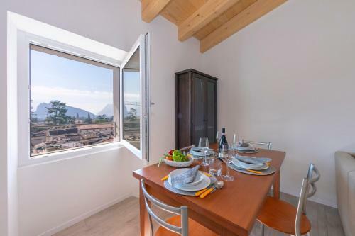 Sun House Apartments