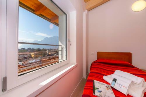 Sun House Apartments