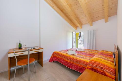 Sun House Apartments
