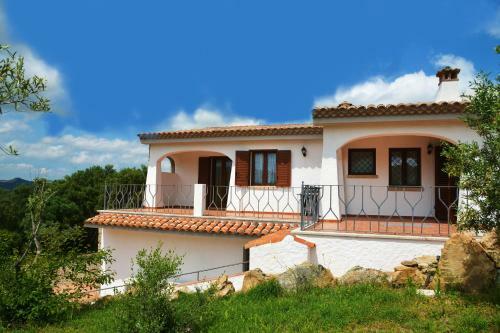 Villa Brunilde With Private Pool