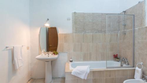 Villa Casale Rasa 16&2