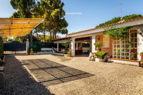 Villa Alfonso