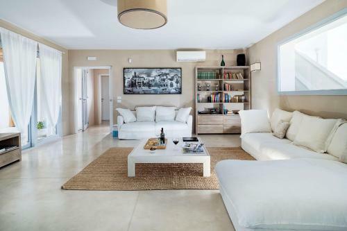 Capo Negro Villa Sleeps 10 Pool Air Con Wifi