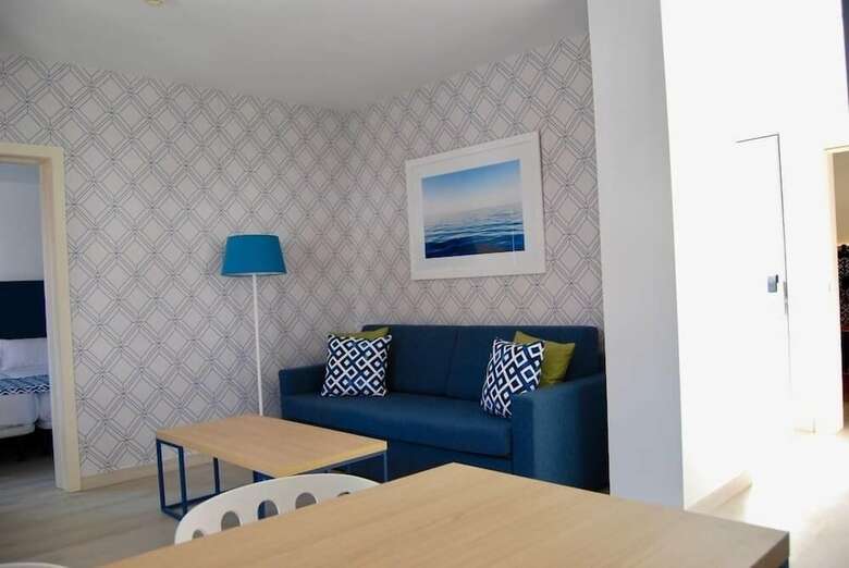 Hotel Broncemar Beach Suites